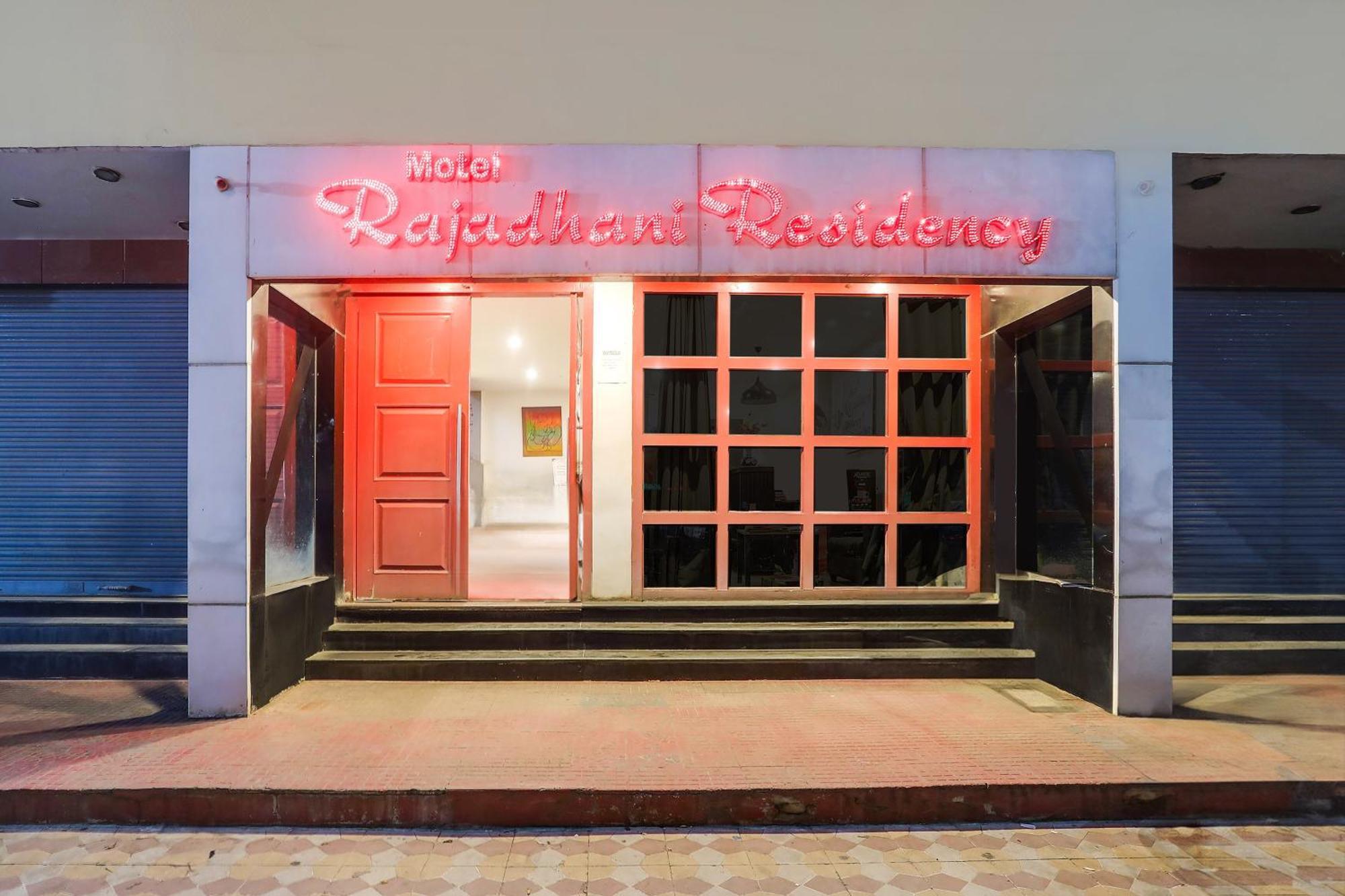 OYO Townhouse 176 Rajdhani Residency Sururnagar Buitenkant foto