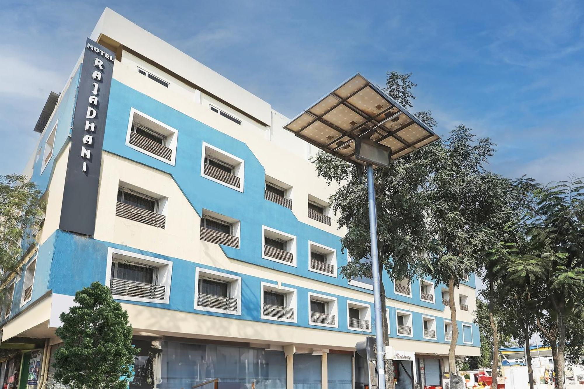 OYO Townhouse 176 Rajdhani Residency Sururnagar Buitenkant foto